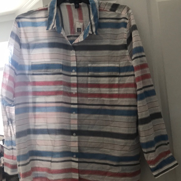 Gap summer shirt . light weight - Picture 1 of 2